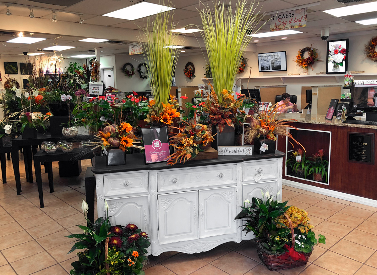 In addition to flowers and plants, Beneva offers a broad range of gifts